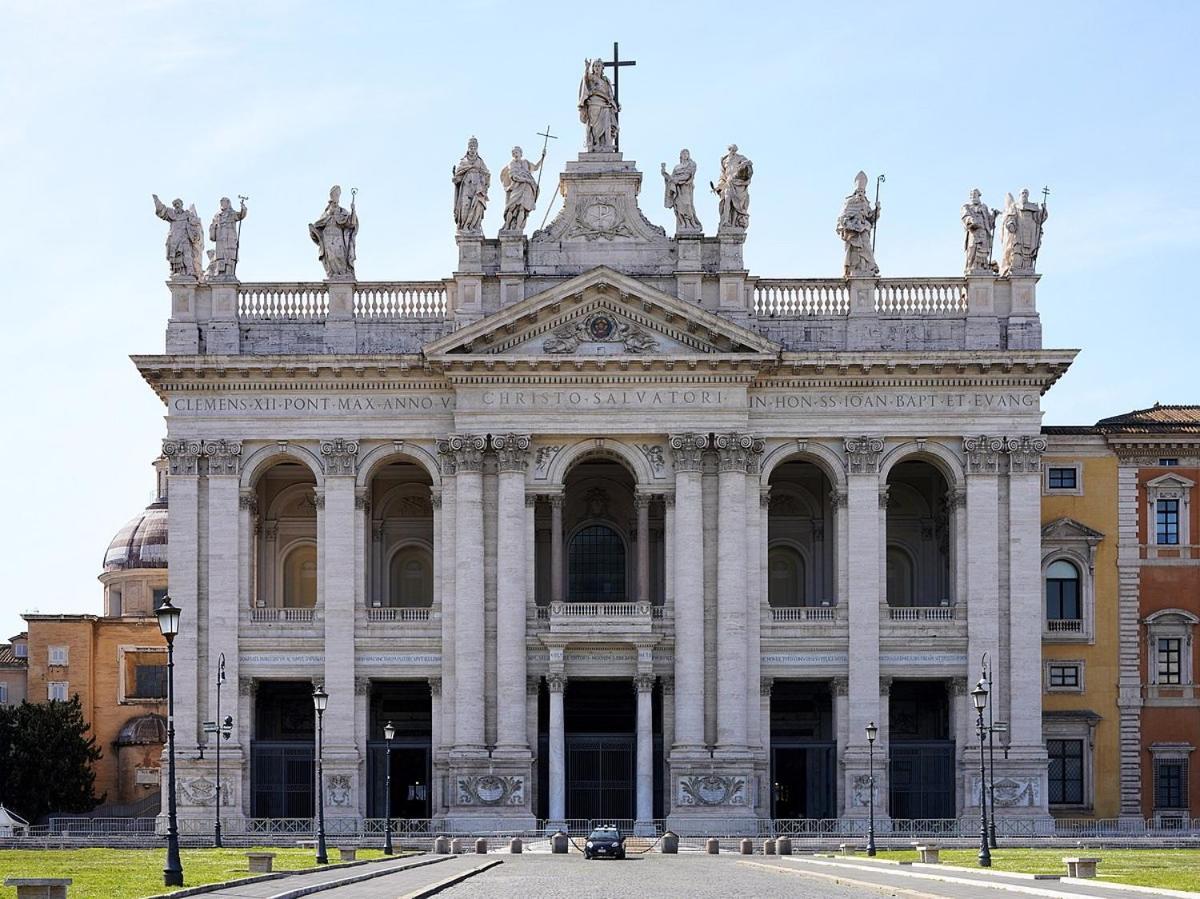 Stans Dolce Lusso Basilica San Giovanni, Rome
